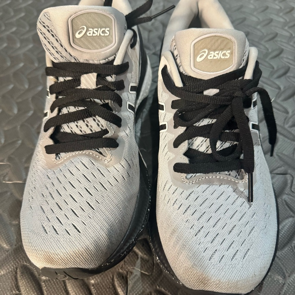 ASICS gel kayano 27 men’s size 8.5